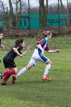 Bild 126 - wBJ SV Henstedt Ulzburg - TSV Sch�nberg : Ergebnis: 5:2